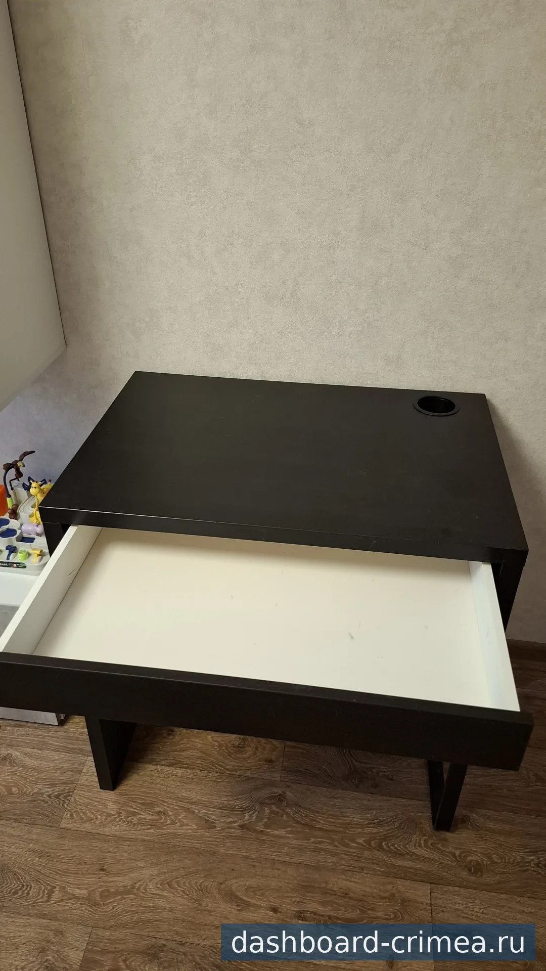 Письменный стол IKEA Micke+растущий стул — Мебель — Красногвардейское — фото 3